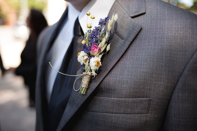 boutonniere-2160398_640